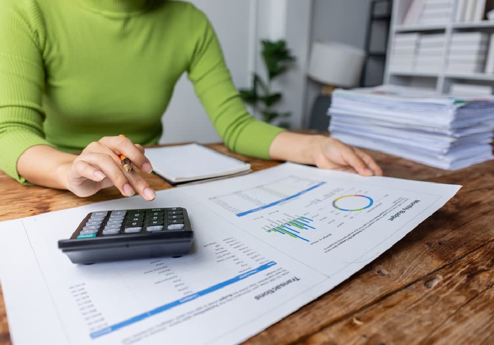 Business,Financing,Accounting,Banking,Concept.,Business,Woman,Hand,Doing,Finances